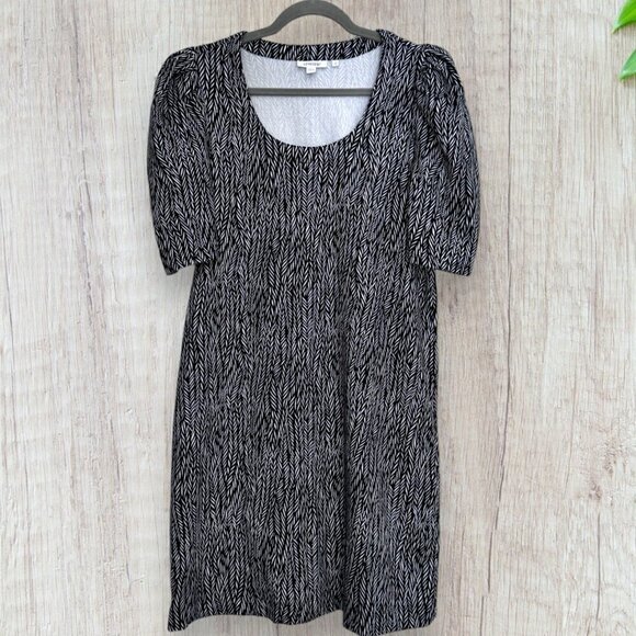 CHICOS Zenergy French Terry Knit Scoop Neck Puff Sleeve Black White Print Dress - Picture 2 of 7